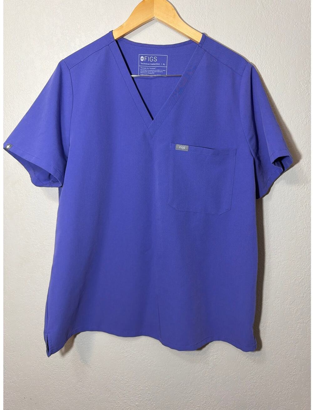 FIGS Scrub Top XL Technical Collection PO #4893 Purple